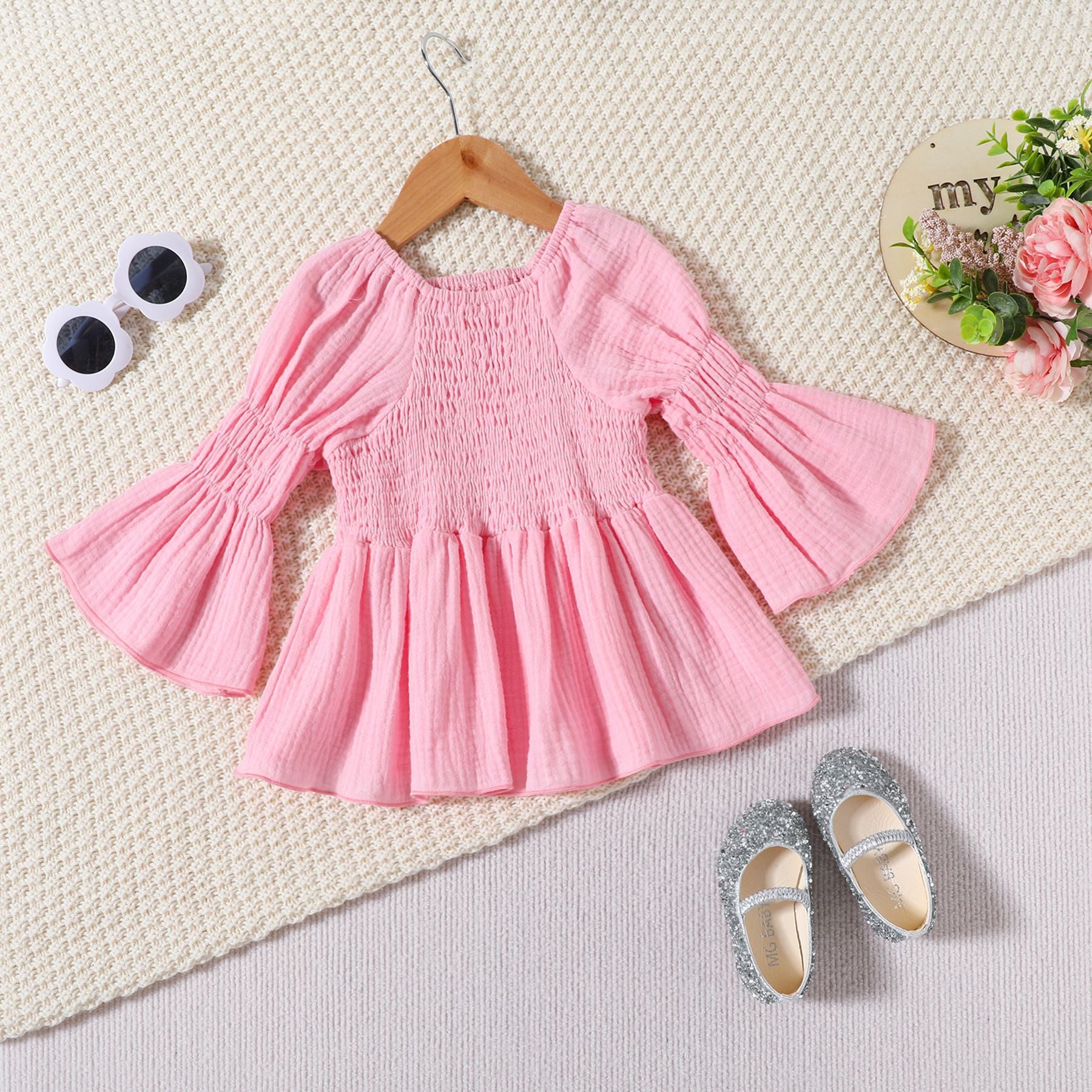 Wholesale of Solid Color Cotton Drawstring Tops and Personalized Jeans Sets